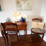 The Frenchman 2Bed - 2 Bath